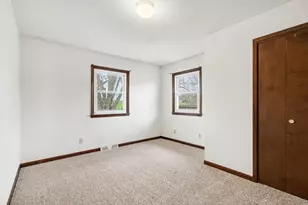 1379 Leeward Rd, Crown Point, IN 46307 - Photo 19