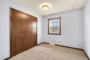 1379 Leeward Rd, Crown Point, IN 46307 - Photo 17