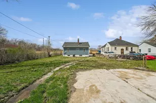 1043 Colfax St, Gary, IN 46406 - Photo 13