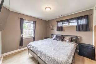 4309 W 19th Ave, Gary, IN 46404 - Photo 7