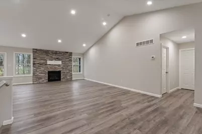 53712 Terre Verde Hills Court, South Bend, IN 46628 - Photo 5