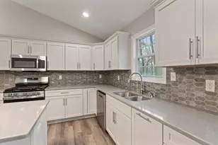 53712 Terre Verde Hills Ct, South Bend, IN 46628 - Photo 13