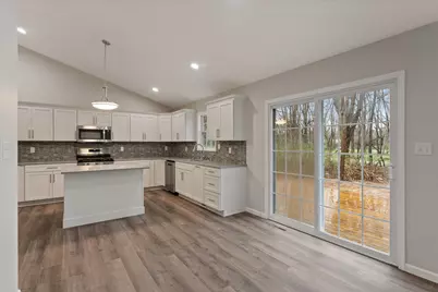 53712 Terre Verde Hills Court, South Bend, IN 46628 - Photo 9