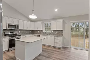 53712 Terre Verde Hills Ct, South Bend, IN 46628 - Photo 11