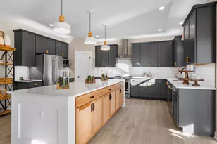 5831 Onyx Rd, Lowell, IN 46356 - Photo 11