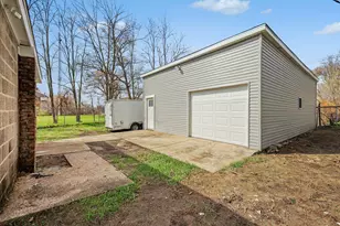 2420 Connecticut St, Gary, IN 46407 - Photo 25
