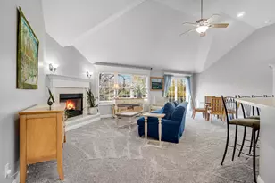 2153 Sweet Briar Ln, Valparaiso, IN 46385 - Photo 3