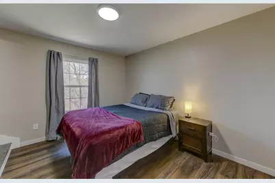 4268 Deer Run, Lake Station, IN 46405 - Photo 9