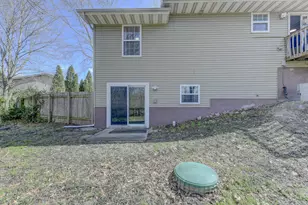 4268 Deer Run, Lake Station, IN 46405 - Photo 19