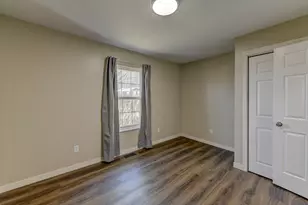 4268 Deer Run, Lake Station, IN 46405 - Photo 11