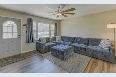 4268 Deer Run, Lake Station, IN 46405 - Photo 3