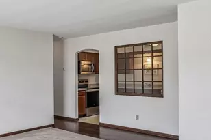 1710 Camellia Dr, Munster, IN 46321 - Photo 9