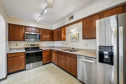 1710 Camellia Dr #D1, Munster, IN 46321 - Photo 11