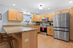 2656 Calaveras Dr, Valparaiso, IN 46385 - Photo 7