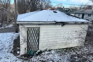 1418 W 45th Ave, Gary, IN 46408 - Photo 3