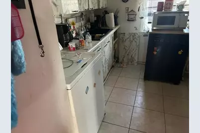 1418 W 45th Avenue, Gary, IN 46408 - Photo 5