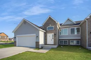 3021 W 82nd Pl, Merrillville, IN 46410 - Photo 3