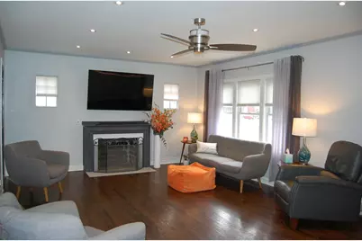 7427 Olcott Avenue, Hammond, IN 46323 - Photo 5