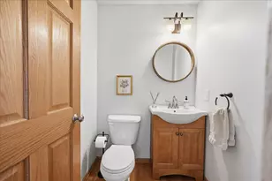 2154 Carlisle Ln, Valparaiso, IN 46385 - Photo 17