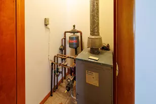 302 E Holley Dr, Kentland, IN 47951 - Photo 29