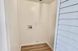 4301 Buchanan St, Gary, IN 46408 - Photo 9