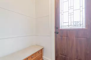 279 W Oakley Ave, Lowell, IN 46356 - Photo 3