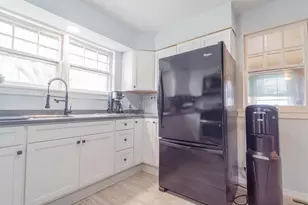 279 W Oakley Ave, Lowell, IN 46356 - Photo 9