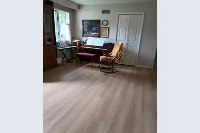 2215 W 18th Street, La Porte, IN 46350 - Photo 9