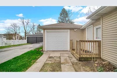 8345 Walnut Drive, Munster, IN 46321 - Photo 13