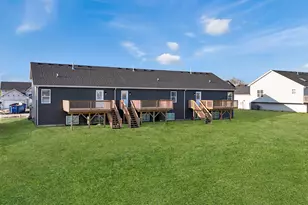 3031 W 82nd Pl, Merrillville, IN 46410 - Photo 21