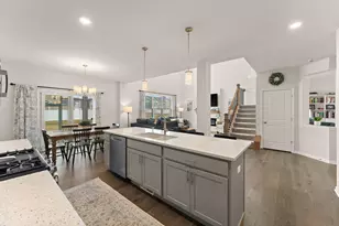 3854 Wild Grove Wy, Valparaiso, IN 46385 - Photo 13