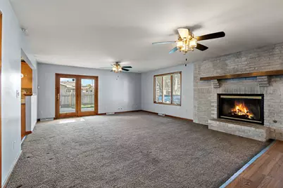 9542 Roosevelt Place, Crown Point, IN 46307 - Photo 9