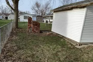 227 S Benton St, Millersburg, IN 46543 - Photo 23