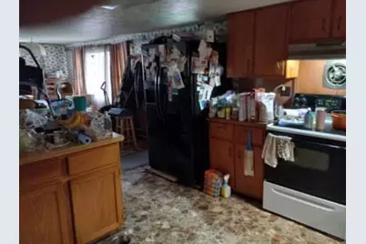 227 S Benton Street, Millersburg, IN 46543 - Photo 15