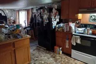 227 S Benton St, Millersburg, IN 46543 - Photo 15