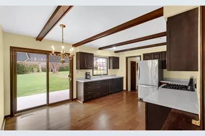 158 E 250 S, Valparaiso, IN 46383 - Photo 17