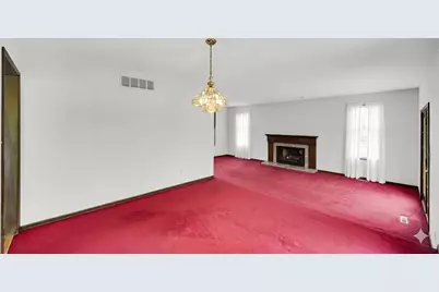 158 E 250 S, Valparaiso, IN 46383 - Photo 11