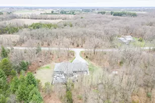 6795 S Whispering Woods, Demotte, IN 46310 - Photo 7