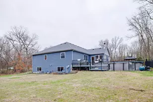 6795 S Whispering Woods, Demotte, IN 46310 - Photo 5