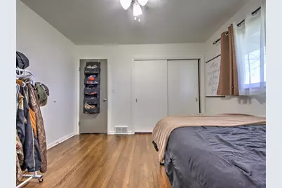 102 W 250 S, La Porte, IN 46350 - Photo 17