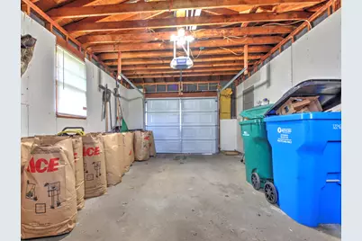 102 W 250 S, La Porte, IN 46350 - Photo 39