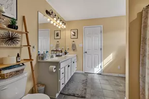 2400 Jupiter St, Portage, IN 46368 - Photo 15