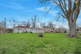 3341 Maple Dr, Highland, IN 46322 - Photo 25