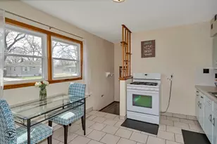 3341 Maple Dr, Highland, IN 46322 - Photo 7