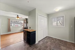 5404 Smilax Ln, Valparaiso, IN 46383 - Photo 11