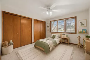 950 Blue Jay Way, Dyer, IN 46311 - Photo 13