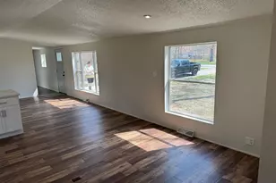 15016 Heritage Dr W, Wheatfield, IN 46392 - Photo 9