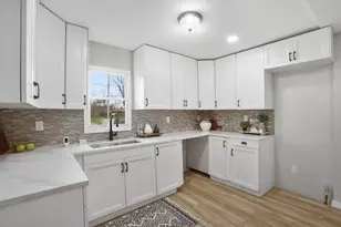 1768 Van Buren St, Gary, IN 46407 - Photo 9
