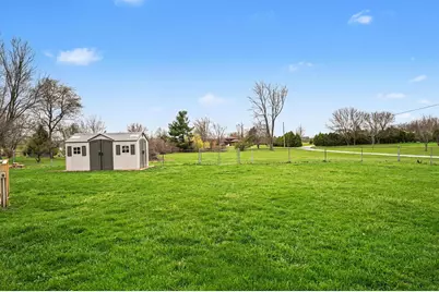 275 S State Road 2, Hebron, IN 46341 - Photo 23