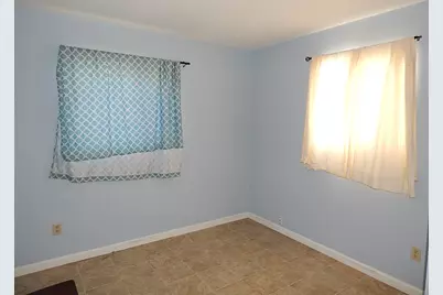 131 N Calumet Avenue, Michigan City, IN 46360 - Photo 9